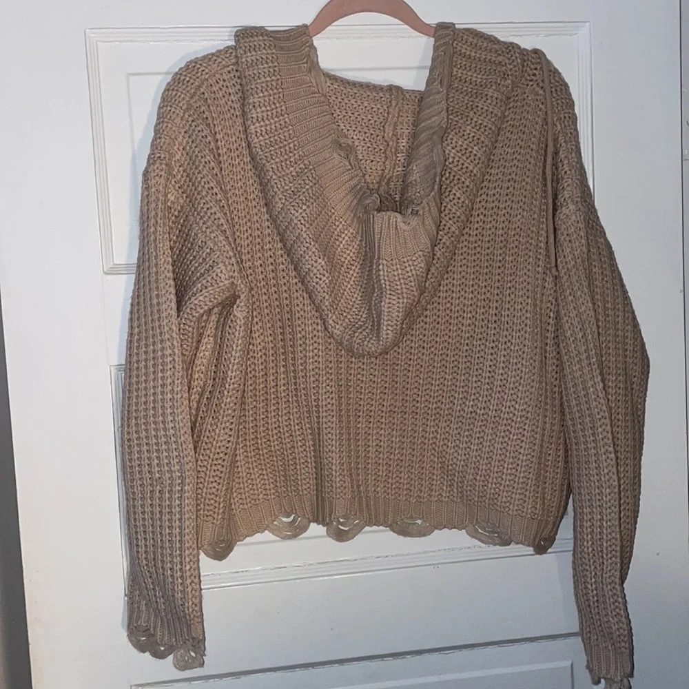 NWT Miracle Zip Up Sweater in Beige - Picture 2 of 3